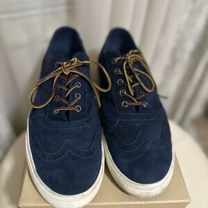 Men’s polo sneakers